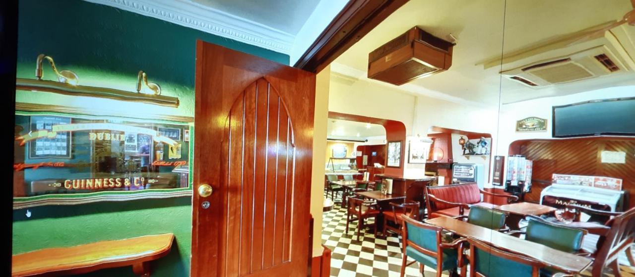 O'Shea'S Hotel ทรามอร์ ภายนอก รูปภาพ